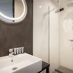 Hotel New Kit 3*