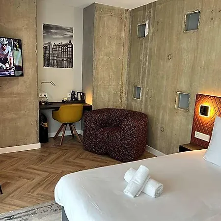 New Kit Hotel Amsterdam