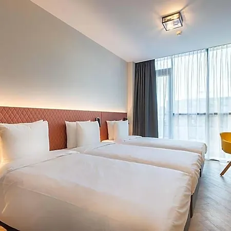 New Kit Hotel Amsterdam