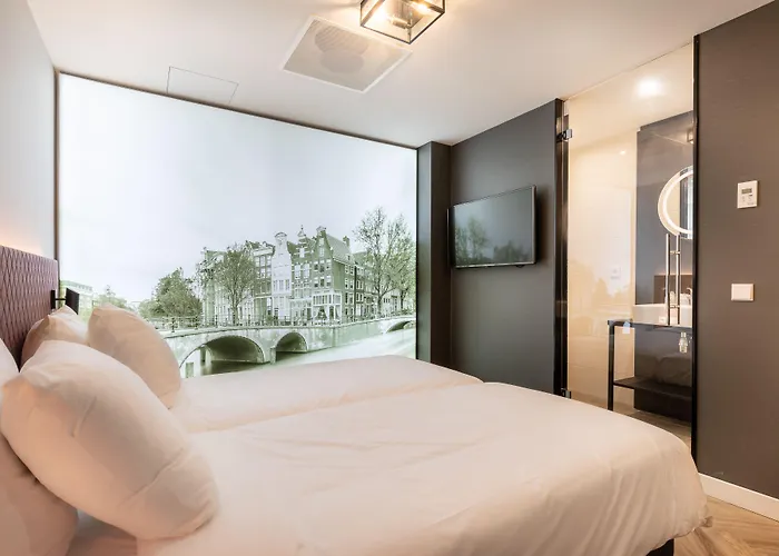 New Kit Hotel Amsterdam