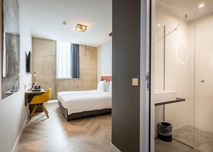 New Kit Hotel Amsterdam